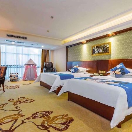 Vienna Hotel Guilin Railway Staion ภายนอก รูปภาพ