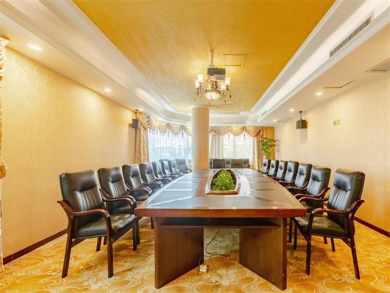 Vienna Hotel Guilin Railway Staion ภายนอก รูปภาพ